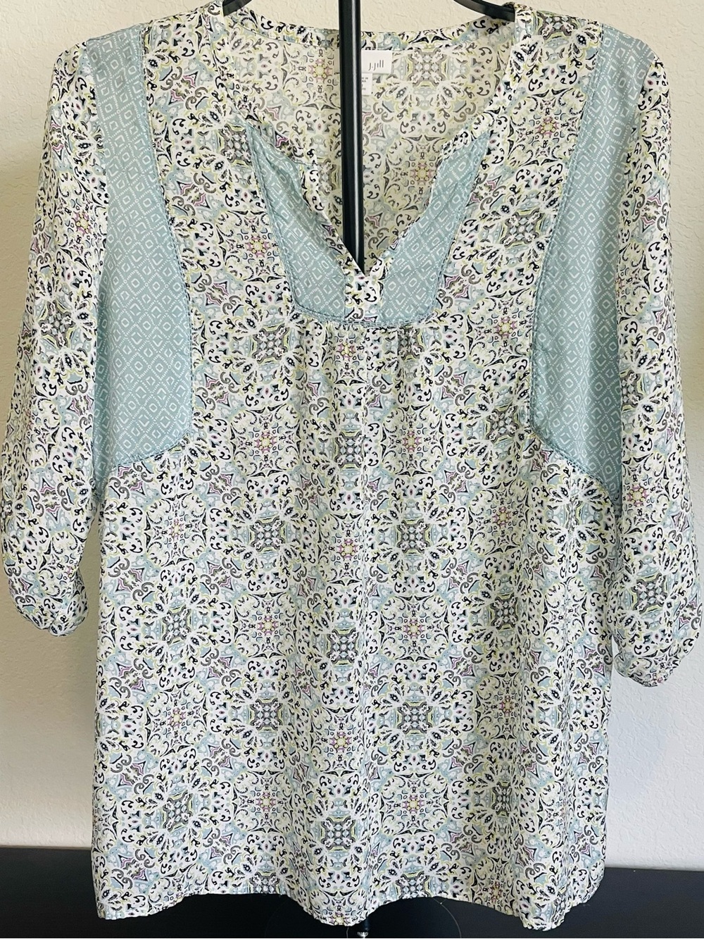 J. Jill Mixed Print V-Neck Tunic Blouse Blue White